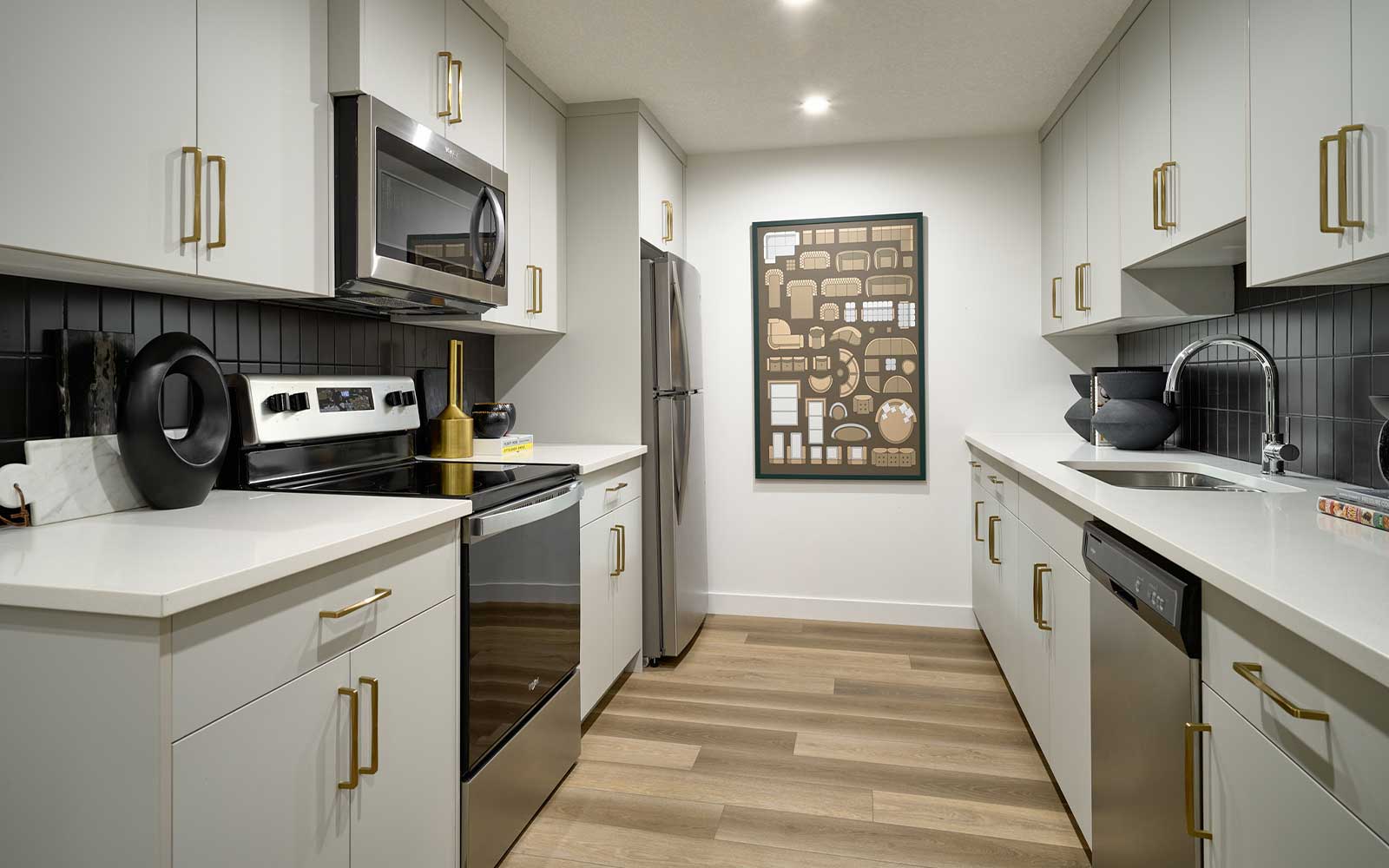 Brookfield Duplex Oak Basement Suite 2