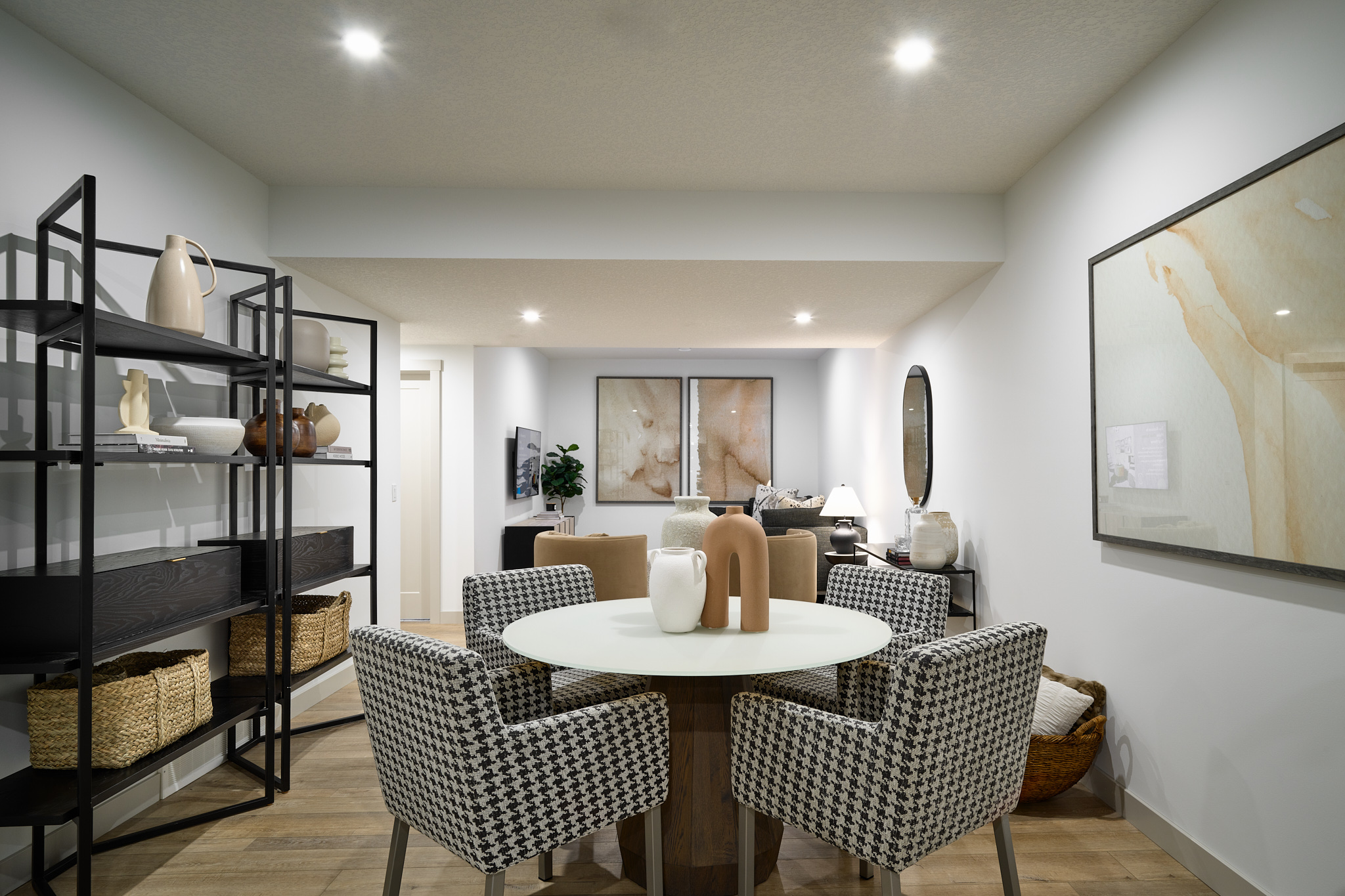 Brookfield Columbia Basement Starling