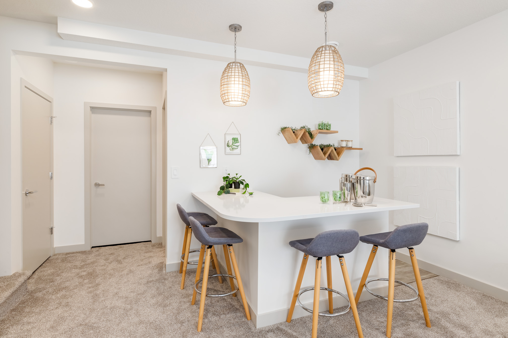 Optional Suite Starling Hemsworth